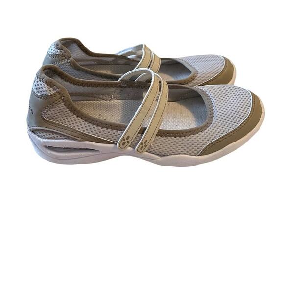 LL Bean Vacationland Mary Jane Sport Sneakers Comfort Walking Athletic - Picture 1 of 5